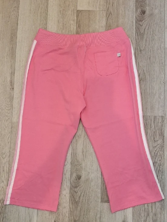 Vintage New York & Company Pink Capri Joggers with Pink And White Side Stripes - Picture 12 of 12
